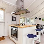 4 Star In Hjorring-by Traum * Hjørring